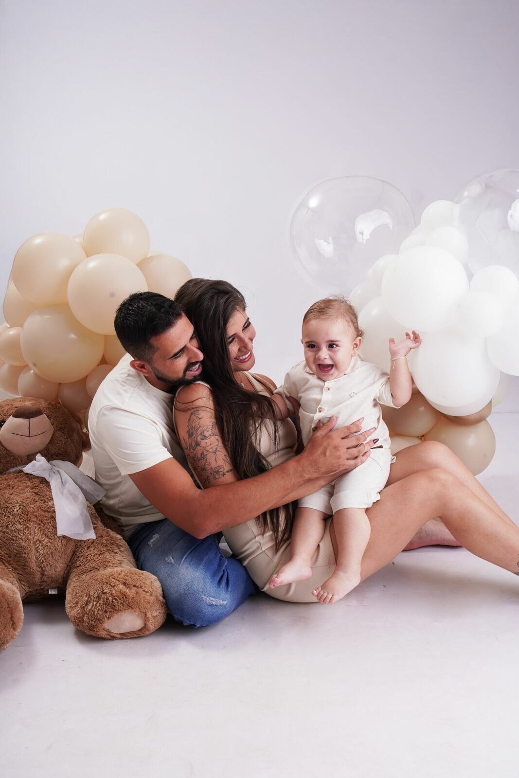 Foto Ensaio de 1 Ano: Como Registrar o Primeiro Aniversário do Seu Bebê com Fotos Incríveis Foto Ensaio de 1 Ano: Como Registrar o Primeiro Aniversário do Seu Bebê com Fotos Incríveis - Imagem 4